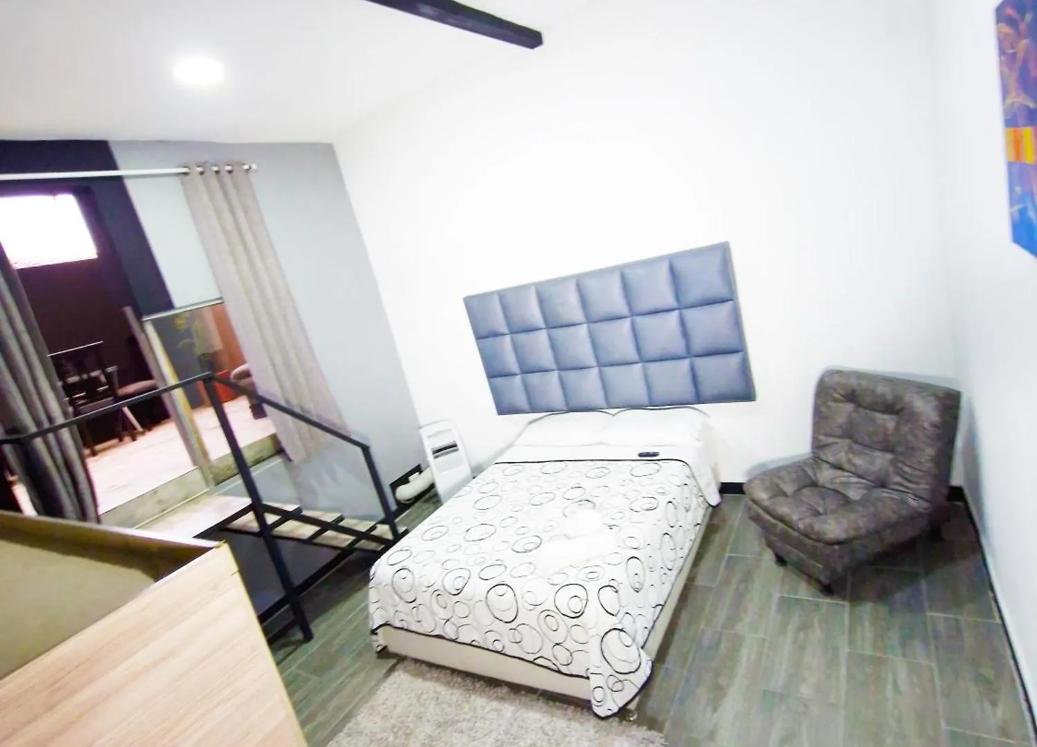 Urban 8 Bedrooms Apartment At Poblado Medellin Colombia