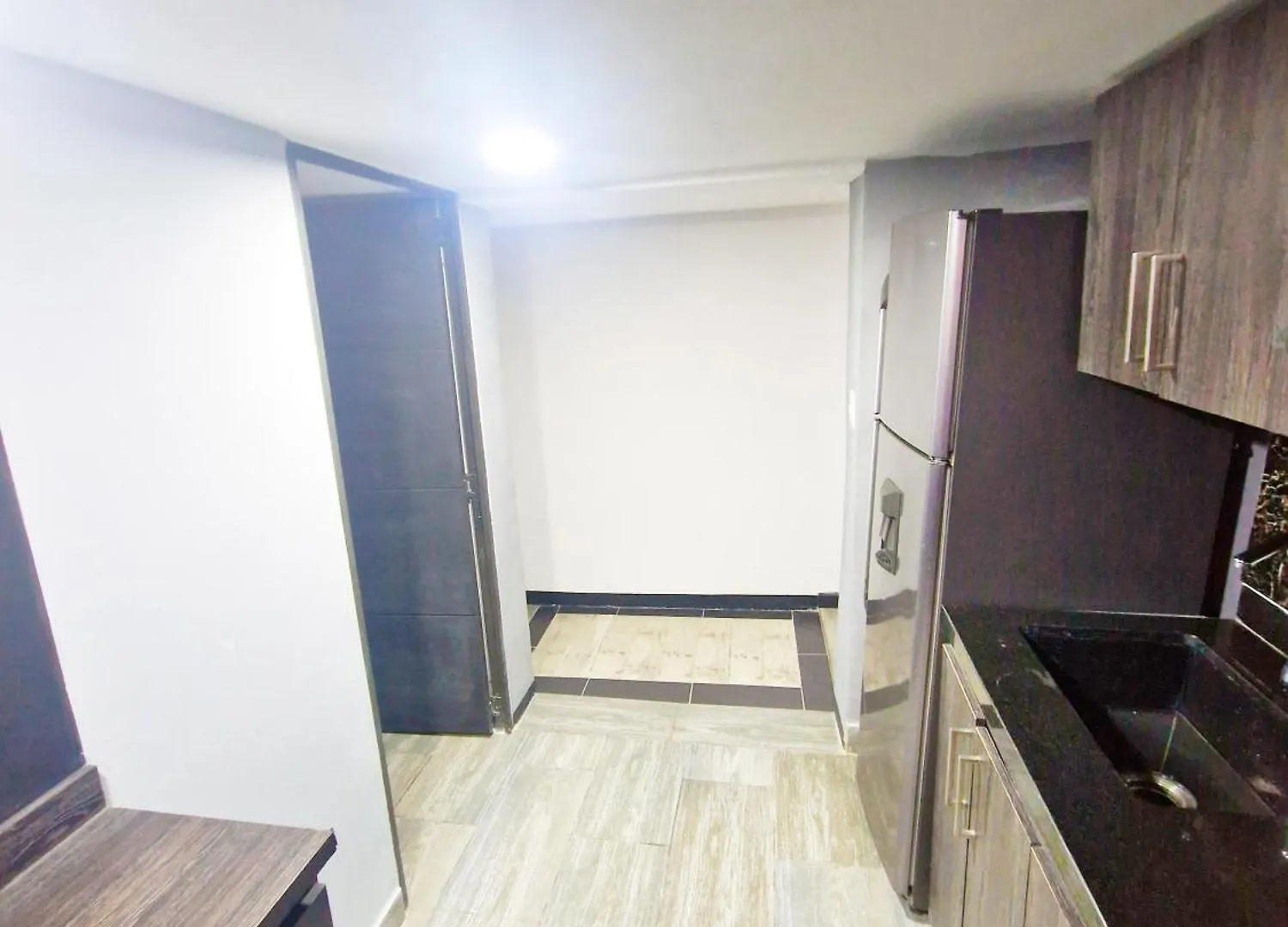 Urban 8 Bedrooms Apartment At Poblado Medellin