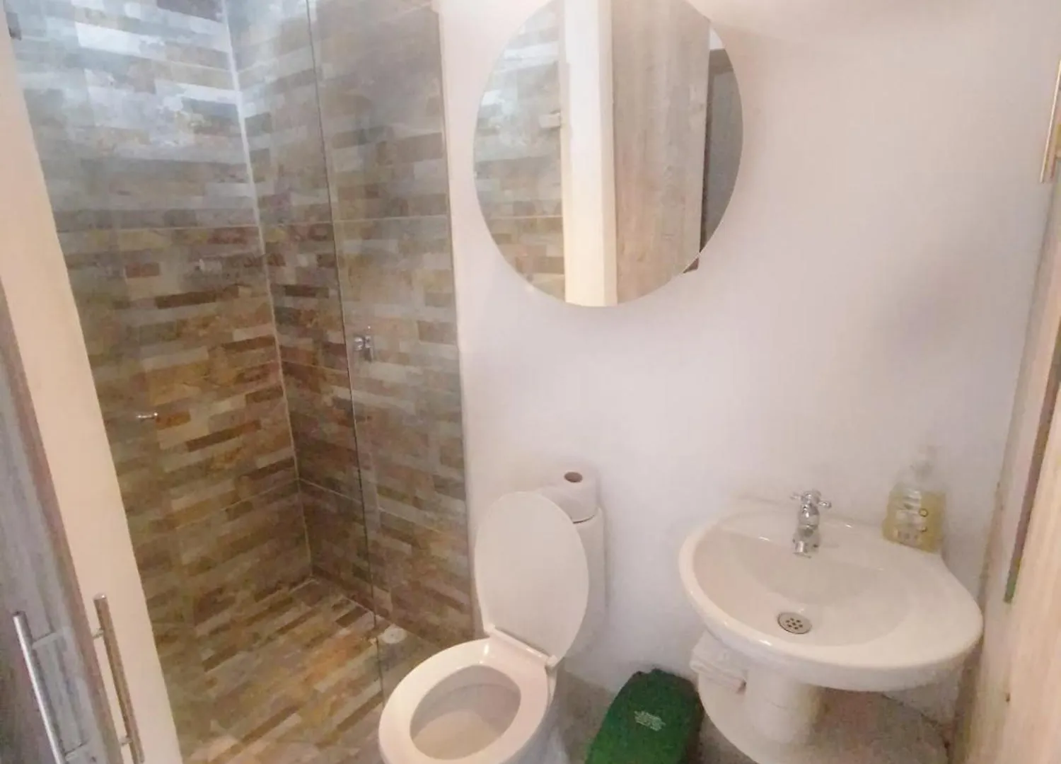 Urban 8 Bedrooms Apartment At Poblado Medellín 0*,